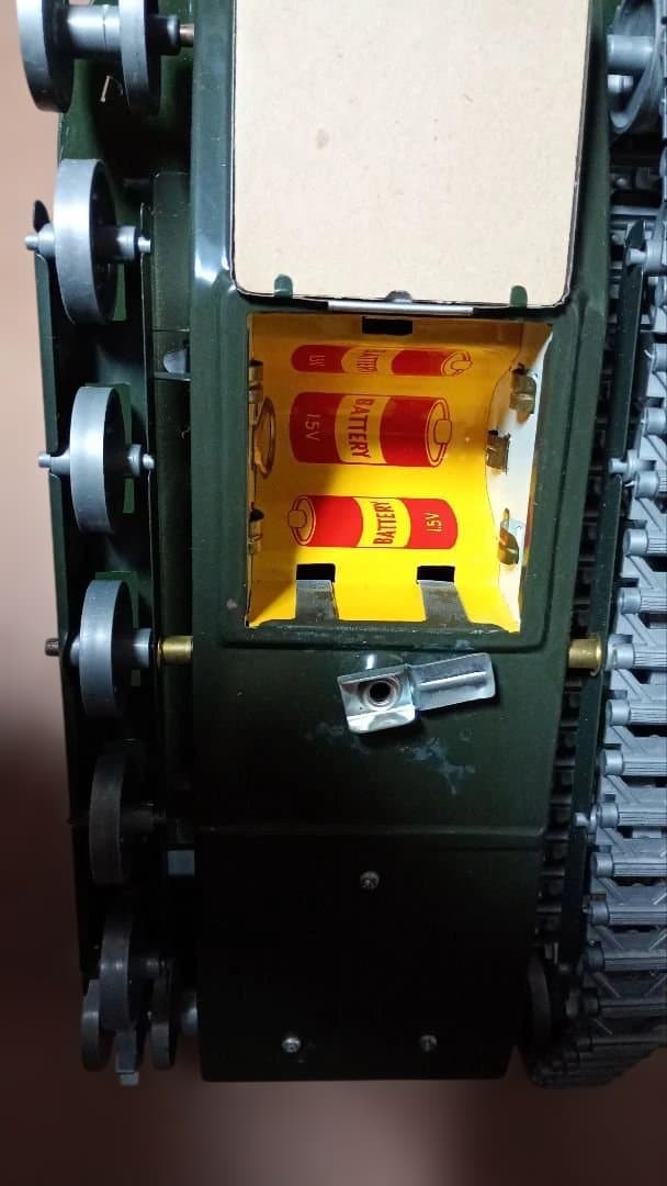 ブリキのおもちゃ MD-5 軍事風キャタピラ模型 難アリ