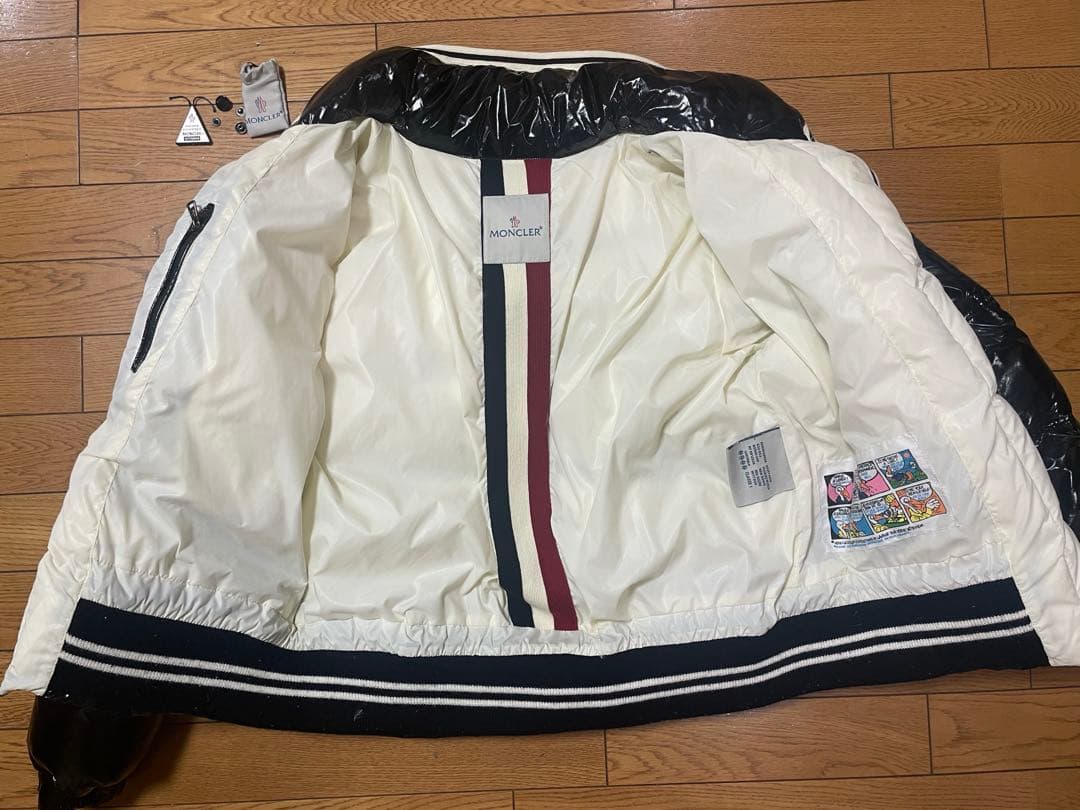 MONCLER モンクレール ダウンジャケット！