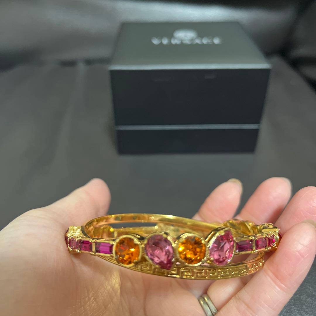 新品未使用　ヴェルサーチェ　VERSACE バングル