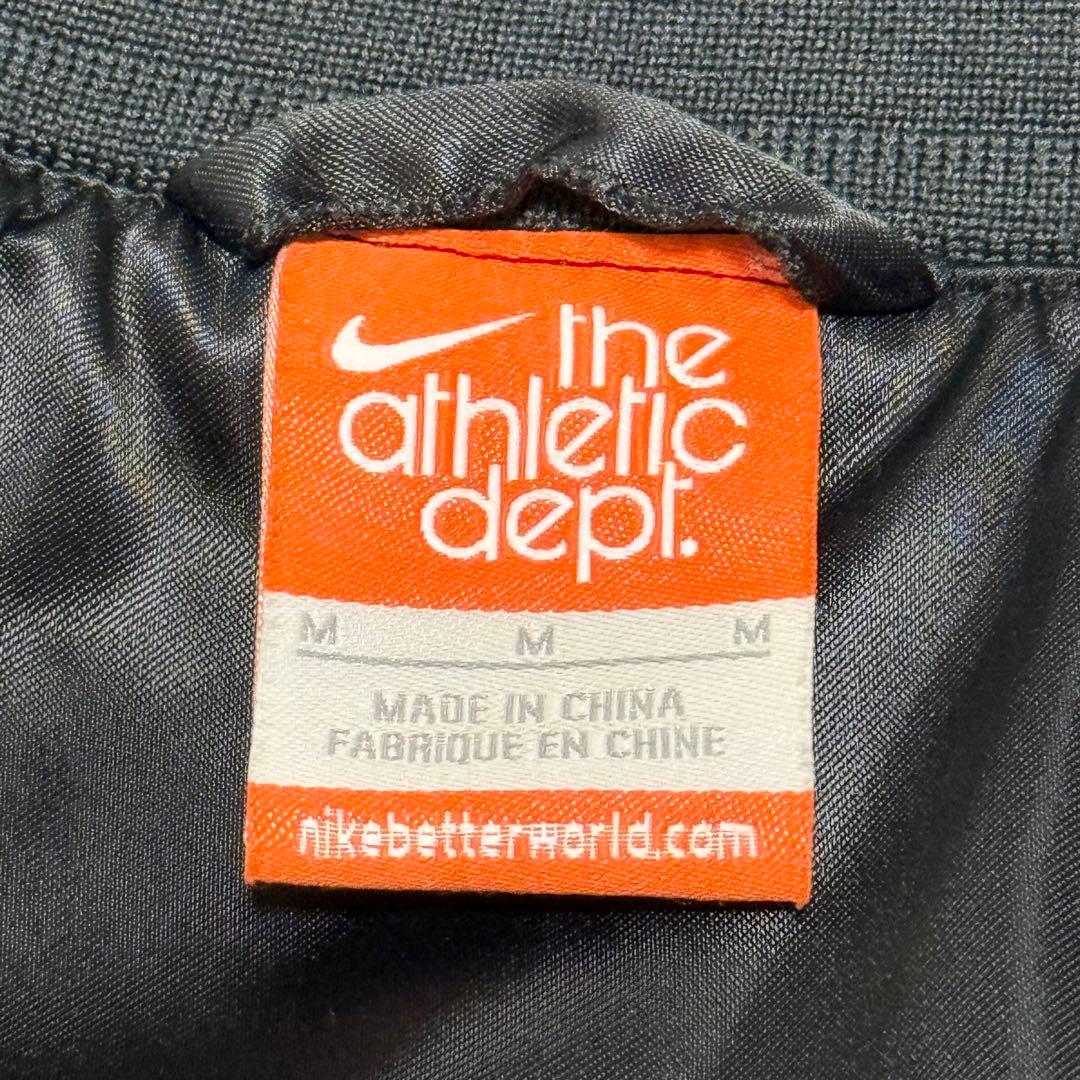 【美品】NIKE スタジャン ブルゾン スウッシュロゴ 刺繍 ワッペン 短丈