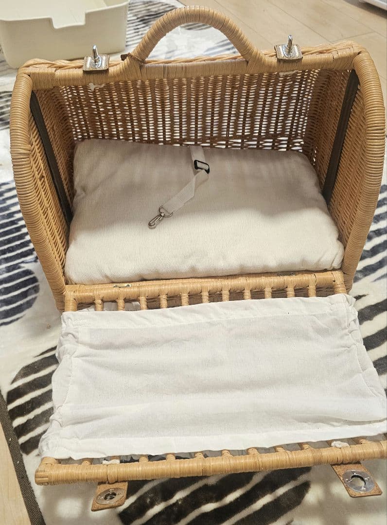 ◇シンシアジャパン◇ラタンキャリーマインM◇ ブラウン