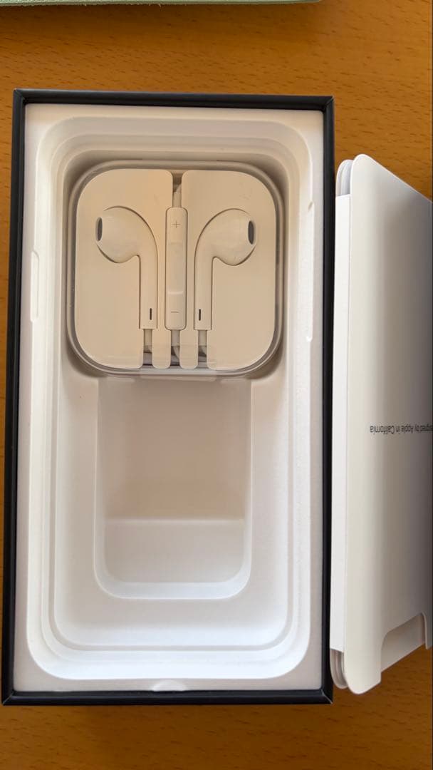 iPhone 11pro 本体　プラス　アクセサリー