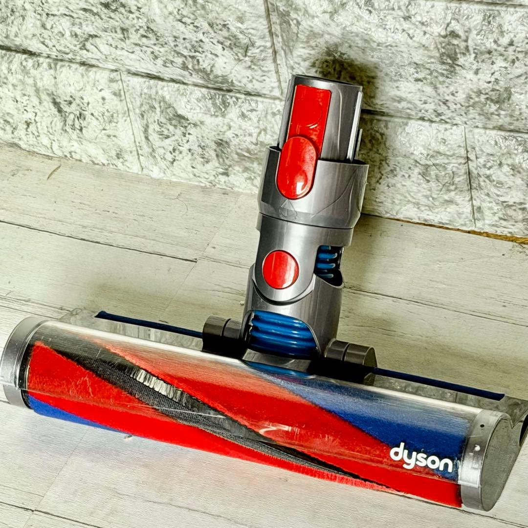 Dyson V8 Slim Fluffy SV10K 新品バッテリー・スタンド付