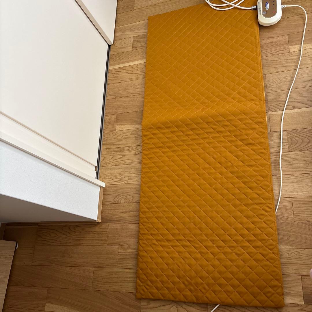 本日21時までお値下げ中【ネルケア　ラジウムヒートマット】玉川温泉