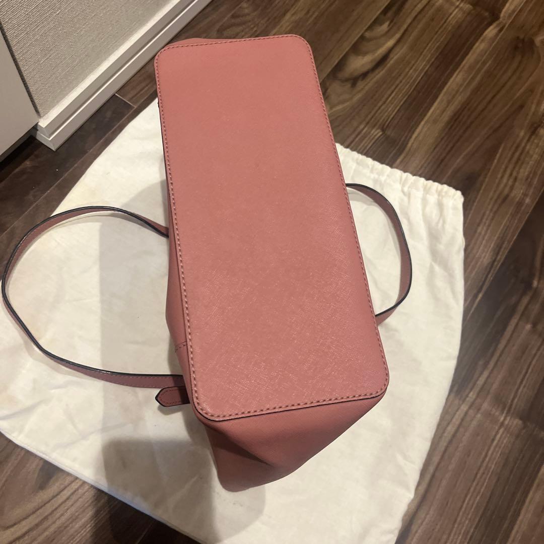 BALLY ピンク レザー ビジネスバッグ