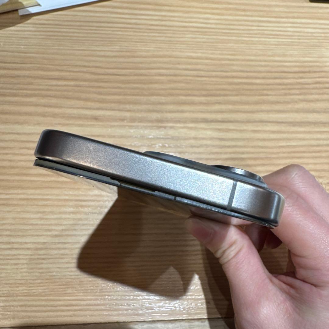 Apple iPhone 15 Pro スペースグレー 本体　ジャンク