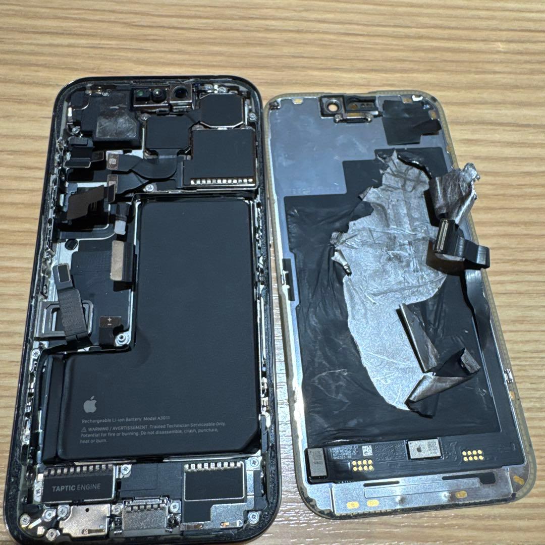 Apple iPhone 15 Pro スペースグレー 本体　ジャンク