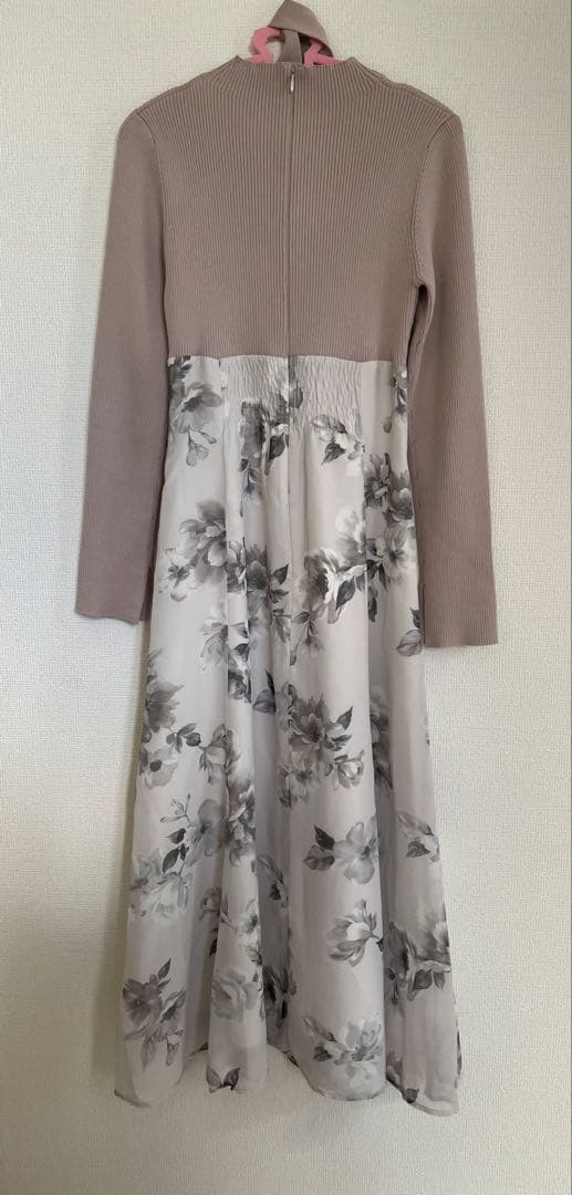 【極美品】マーキュリーデュオ　フラワードッキングロングスリーブワンピース　極美品