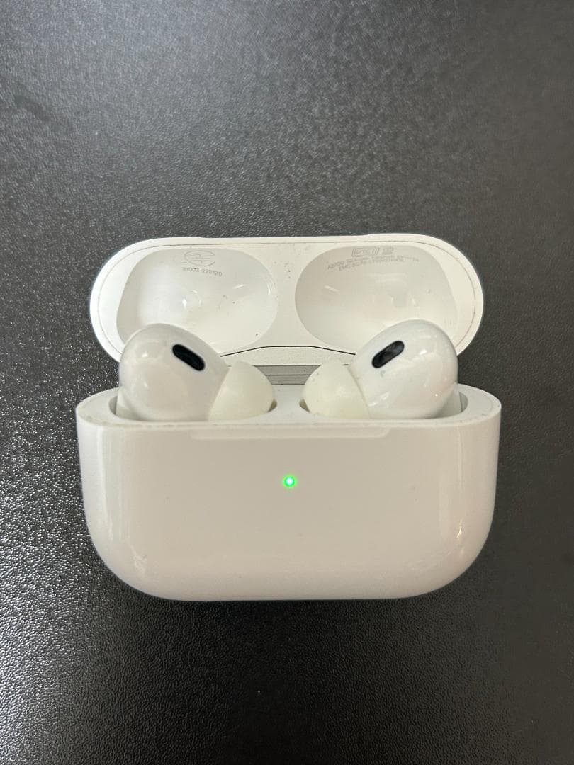 AirPods Pro 第2世代 本体 MQD83J/A 正規品 Apple