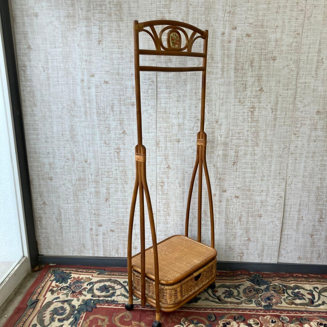 昭和レトロ 洋梨柄 ラタンハンガーラック キャスター付き 籐家具 古道具 古家具