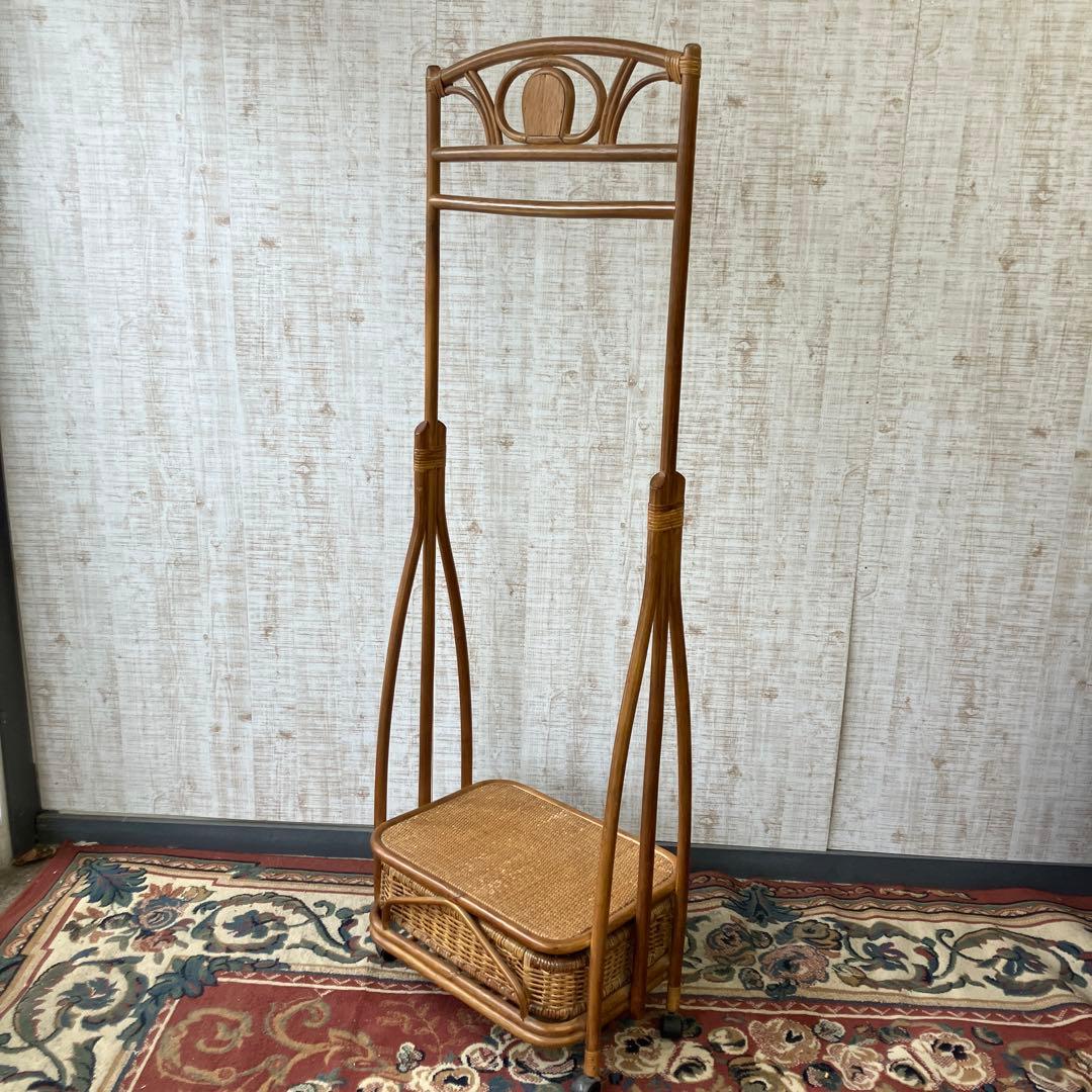 昭和レトロ 洋梨柄 ラタンハンガーラック キャスター付き 籐家具 古道具 古家具