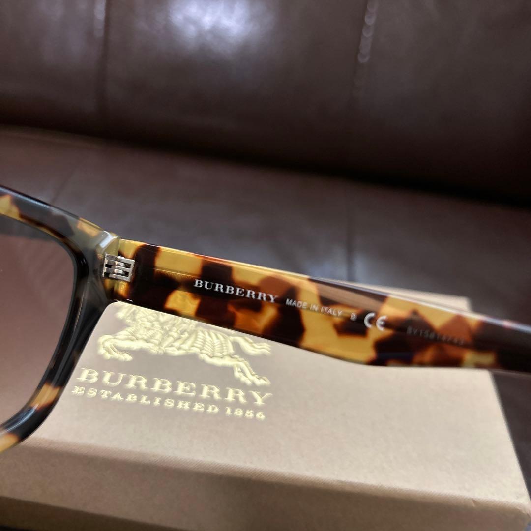 【未使用.正規品】Burberry レディース　べっこう柄サングラス