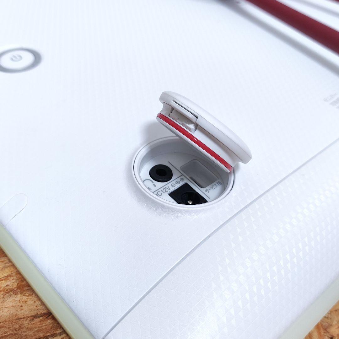 【美品】SHARP AQUOS 16V型 防水ポータブルテレビ 2T-C16AP