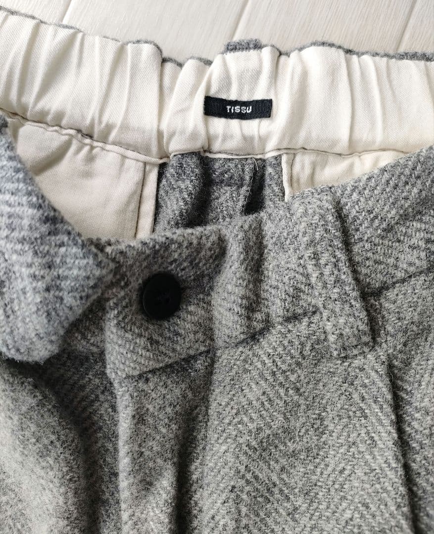 UNIVERSAL TISSUユニバーサルティシュ　ウールヘリンボンジョガーPT