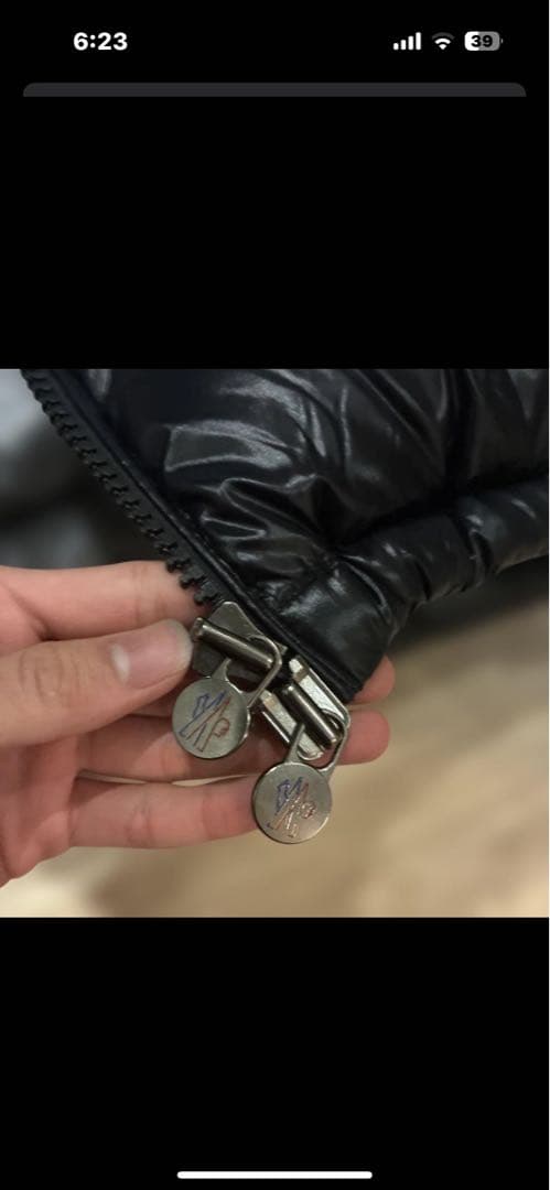 黒 ダウンジャケット Mサイズ フード付き