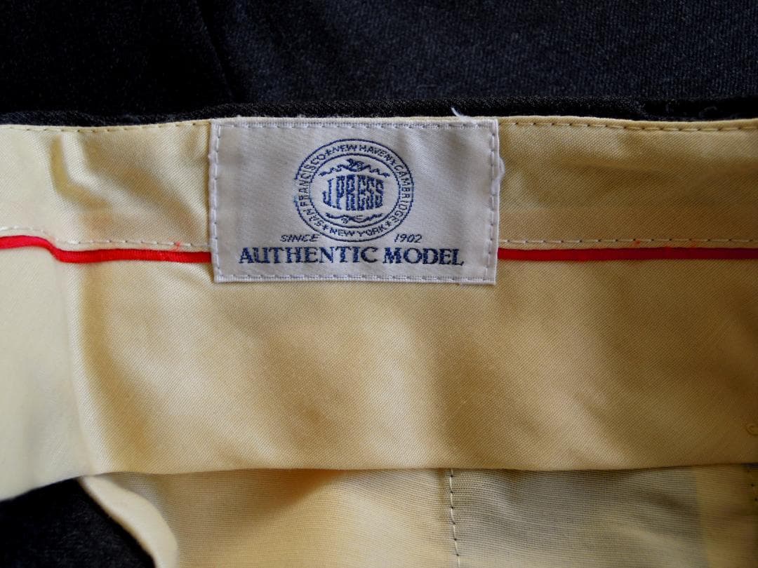 Ｊプレス\"J.PRESS\" ダークグレー 3シーズンスーツ＜AB6＞