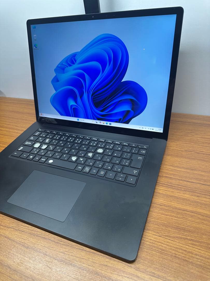 6.Surface Laptop 4 Ryzen 7 16Gb タッチパネル