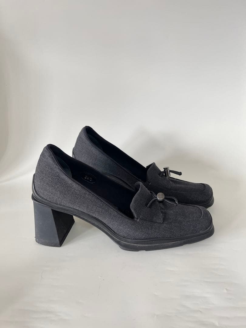美品Pradaプラダブラックグレーヒール付きモカシンパンプス36.5