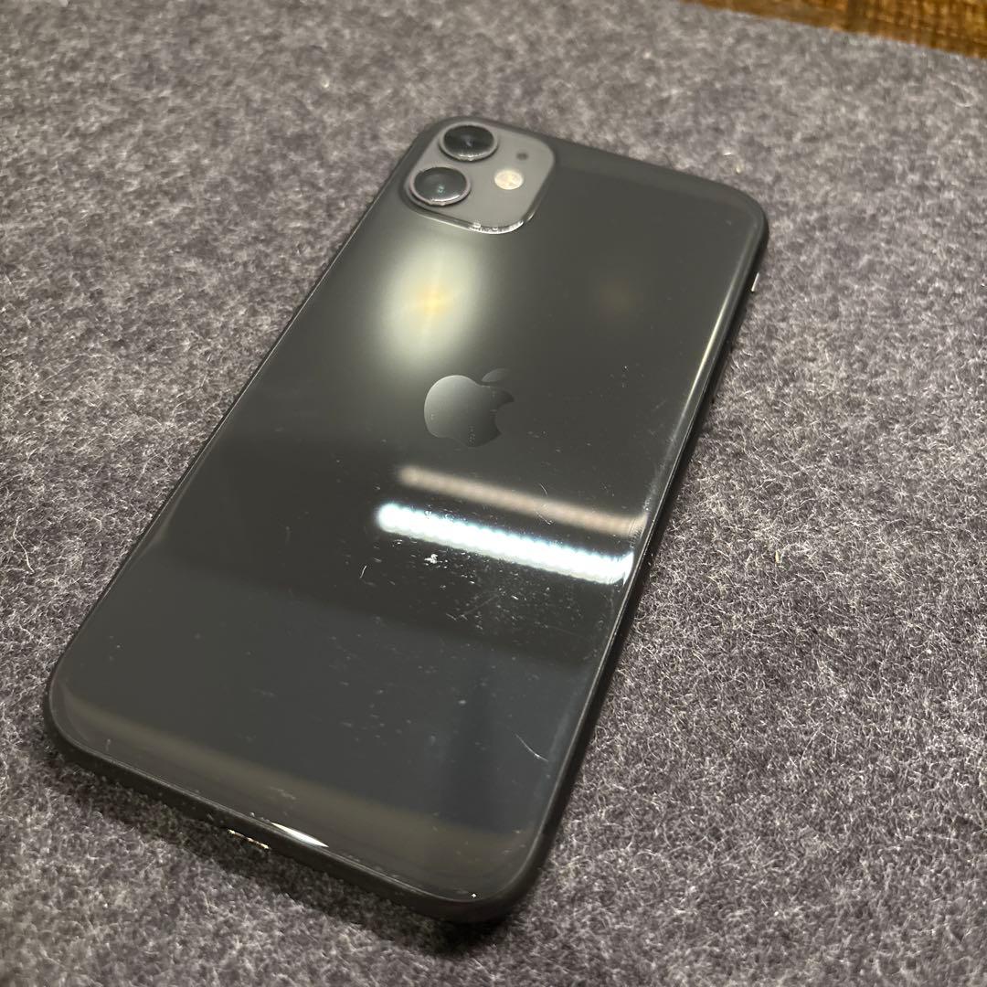 Apple iPhone 11 ブラック 本体　64g 箱無し