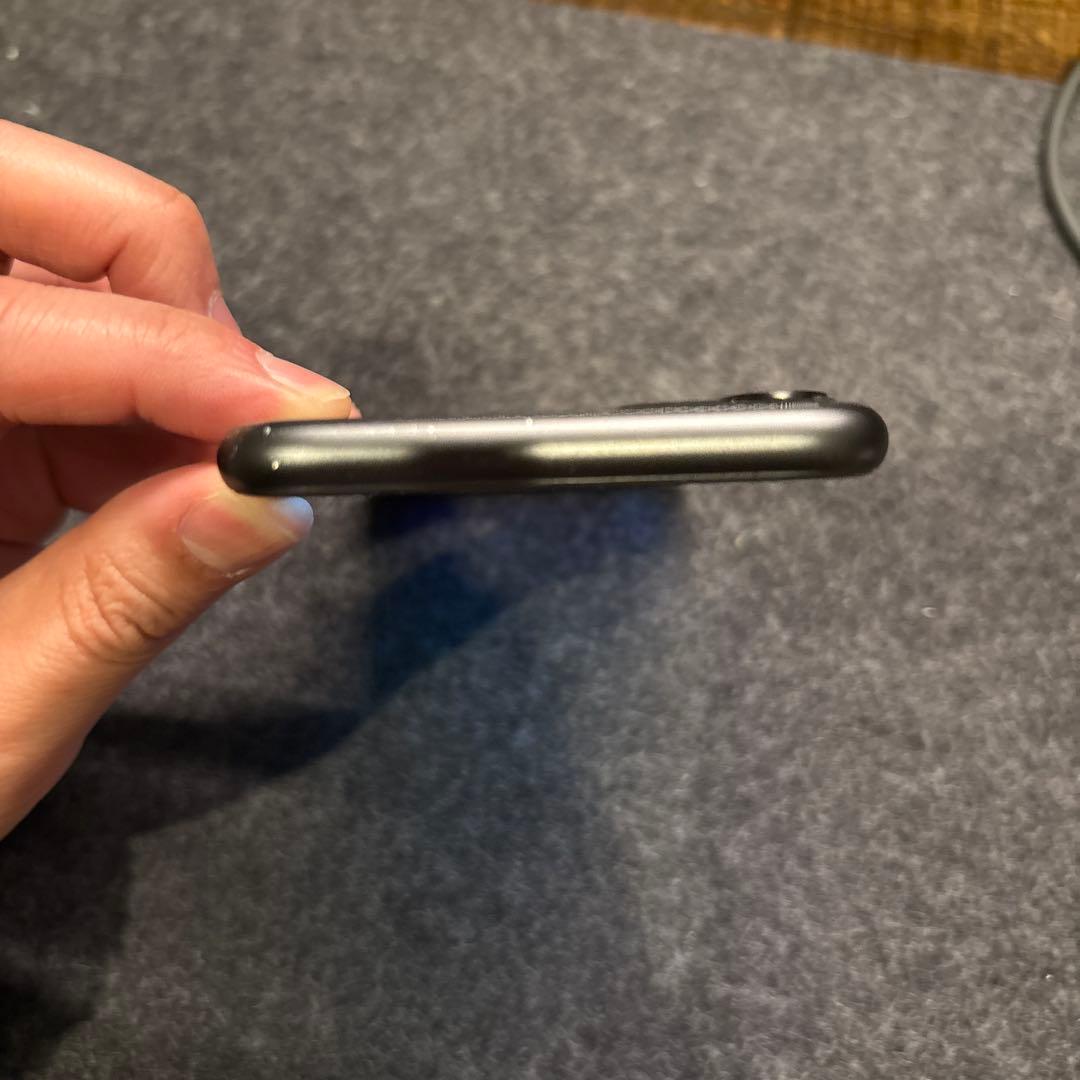 Apple iPhone 11 ブラック 本体　64g 箱無し