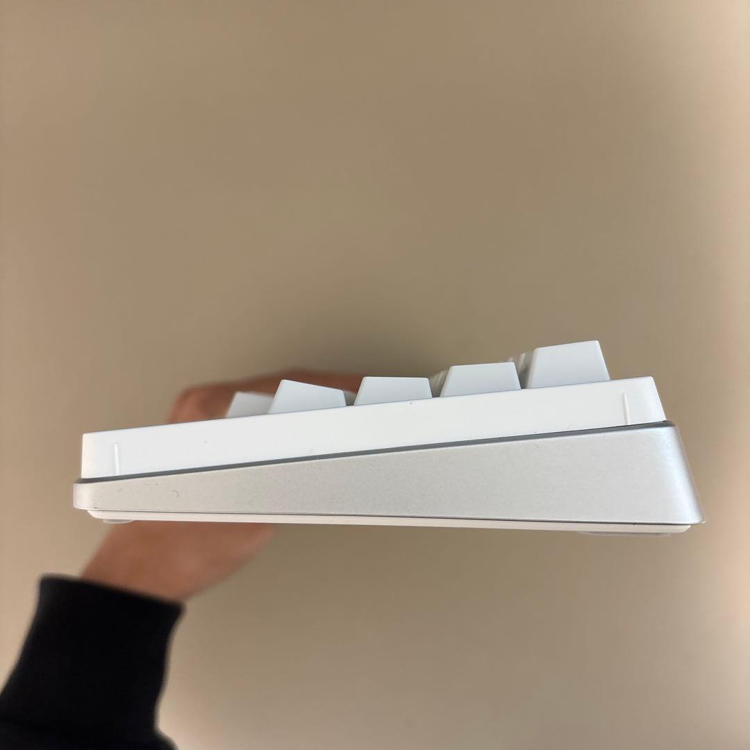 HHKB Studio （英字配列）ホワイト・雪