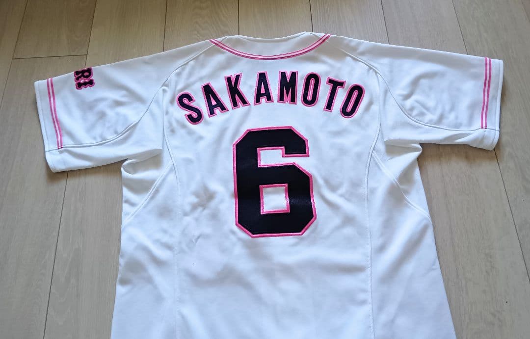 【限定】読売　巨人　ジャイアンツ　坂本　ピンク　ユニフォーム　アディダス　S