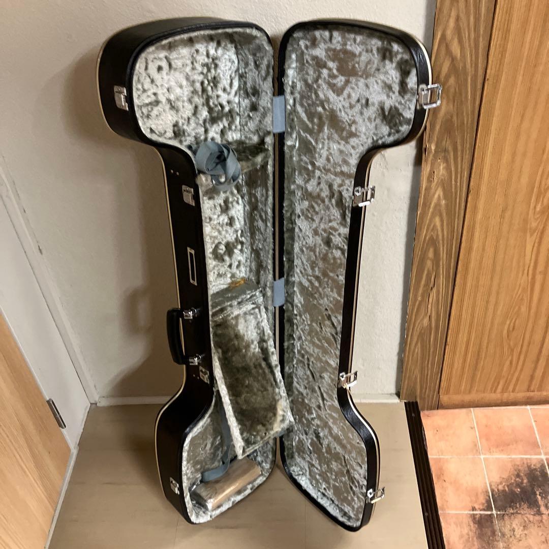 津軽三味線　本体 バチ　ケース付き