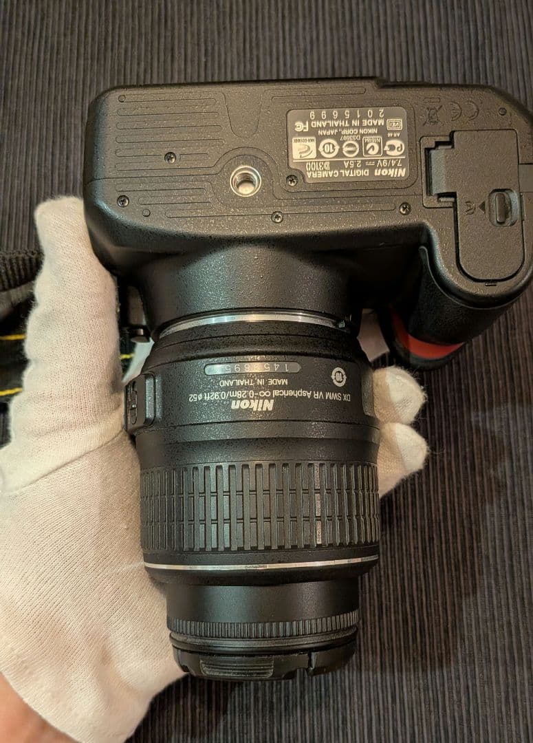 Nikon D3100 レンズキット シャッタ－575枚