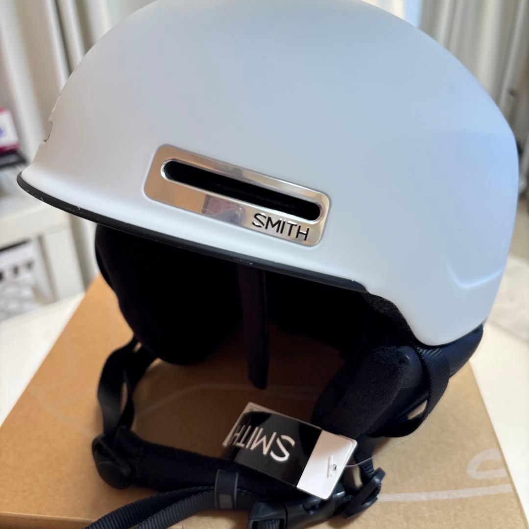 半額以下‼︎ 新品未使用SmithヘルメットＭaze（Ｍ）