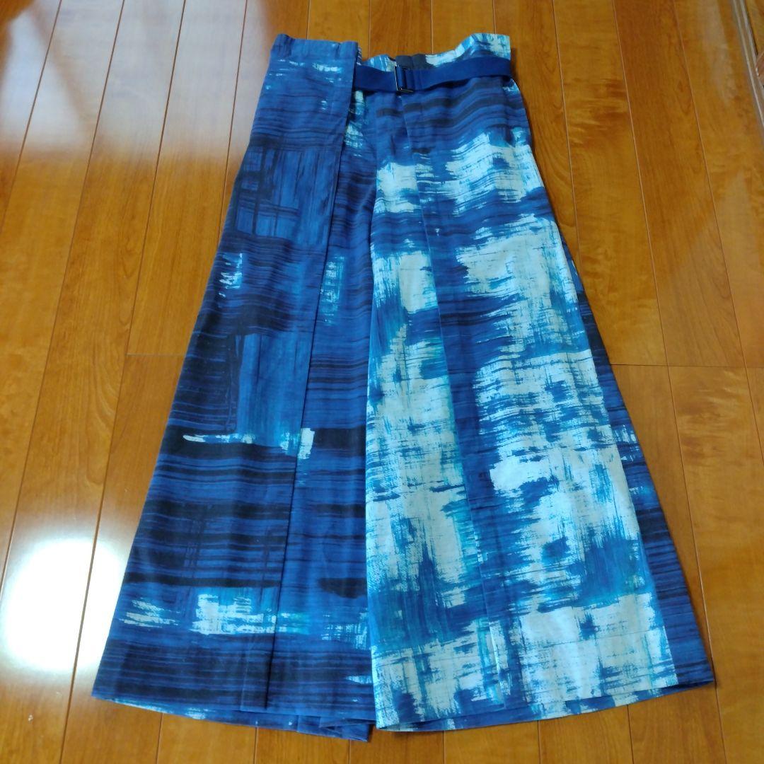 イッセイミヤケ　総柄ワイドパンツ