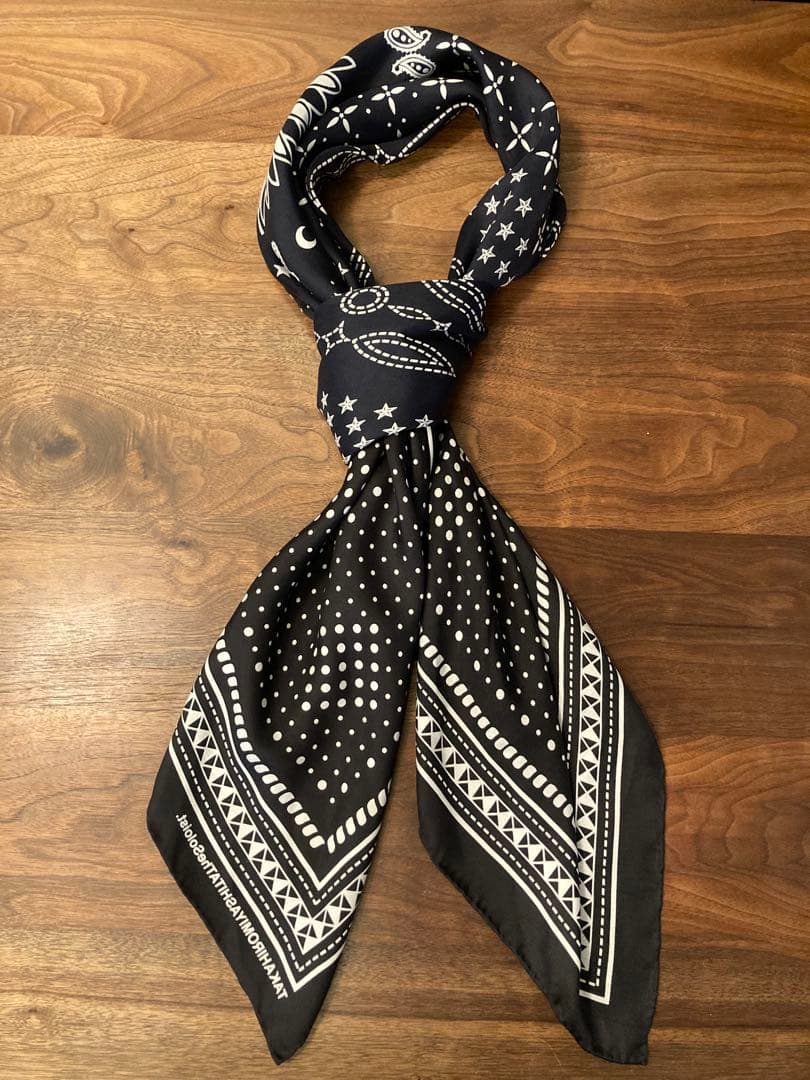 ソロイスト　大判　シルク　スカーフ