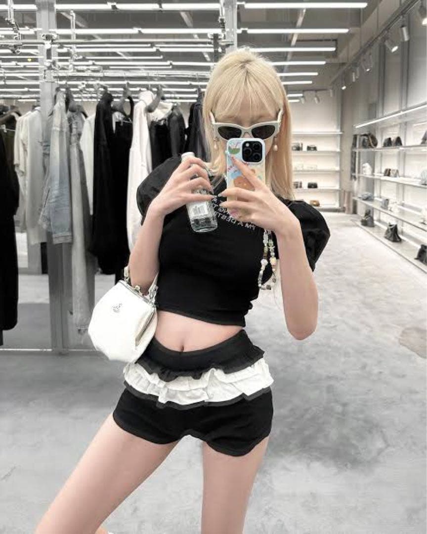 ANDWANG Frill belt mini pants コンビニ支払い❌