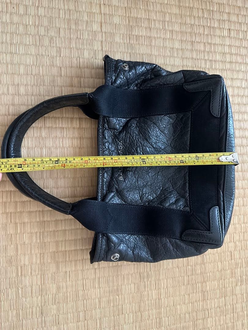 バレンシアガ　BALENCIAGA　ハンドバッグ　カバスS　レザー　ブラック