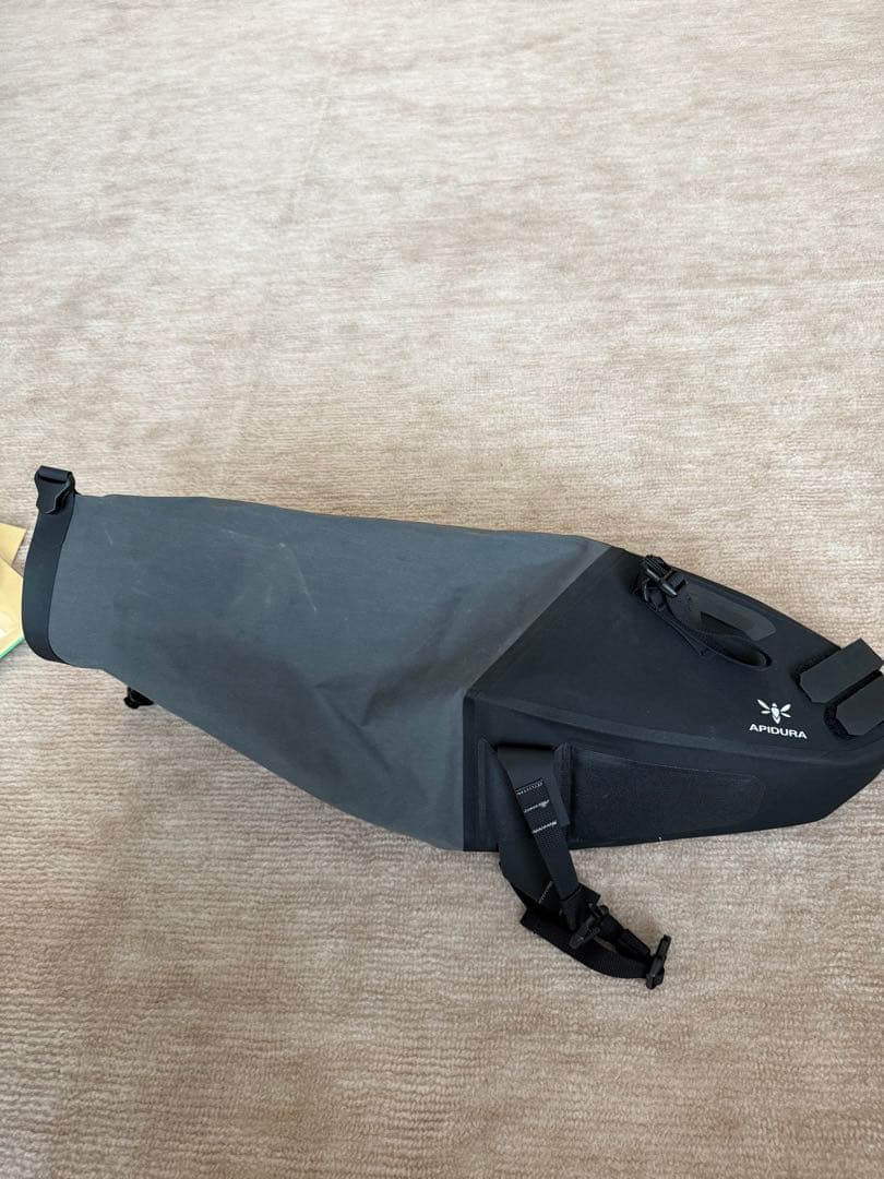 APIDURA バックカントリーサドルバッグ　10L 中古