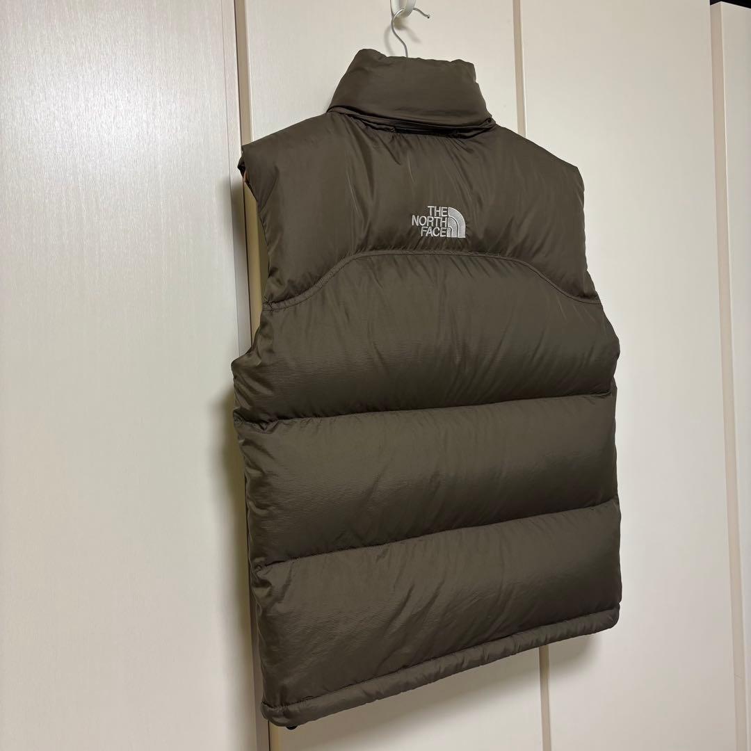 ノースフェイス　センター　ロゴ　ダウン　ベスト　カーキ　ブラウン　S