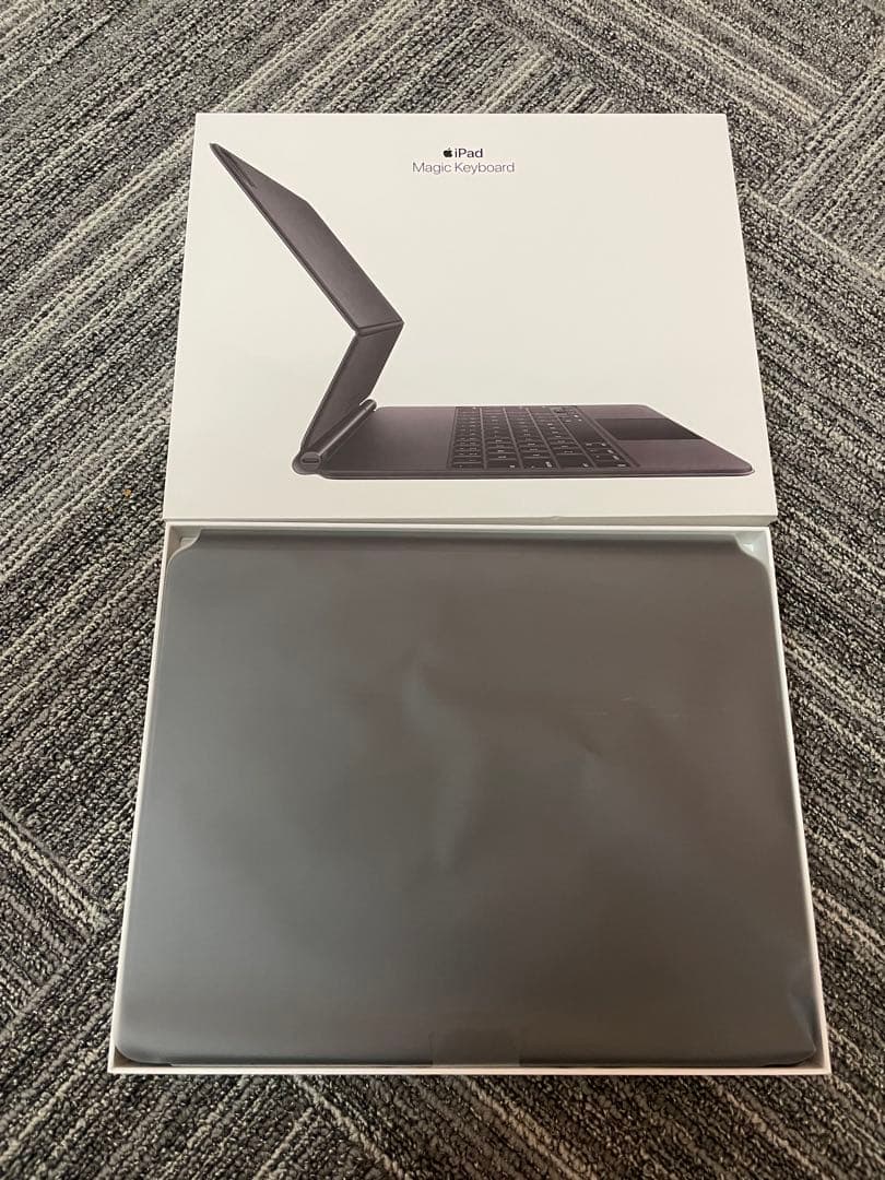 Apple iPad Pro 12.9インチ Magic Keyboard付き