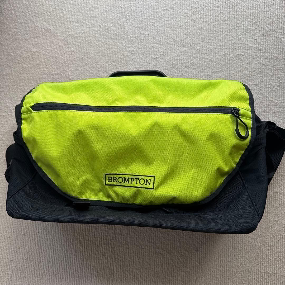BROMPTON メッセンジャーバッグ フロントキャリアフレーム付き