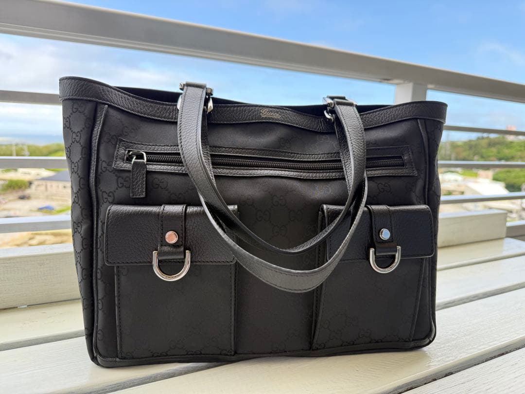Gucci ブラック トートバッグ