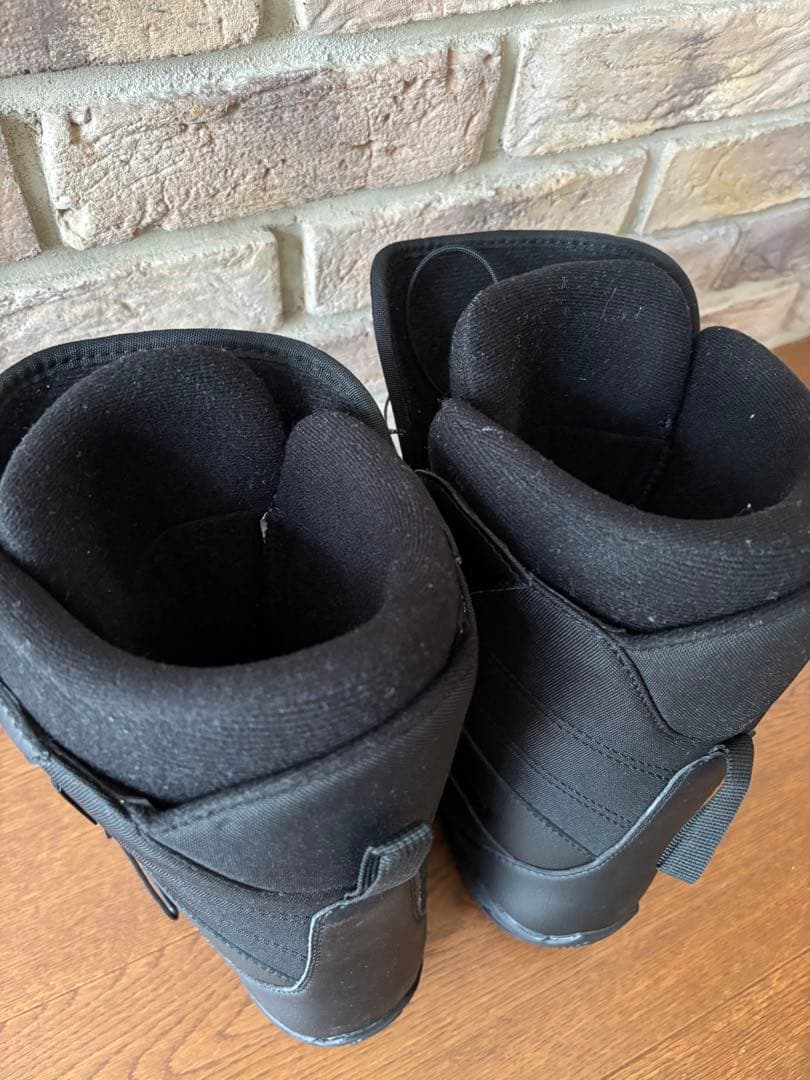 kissmarkスノーボードブーツ ブラック25㎝