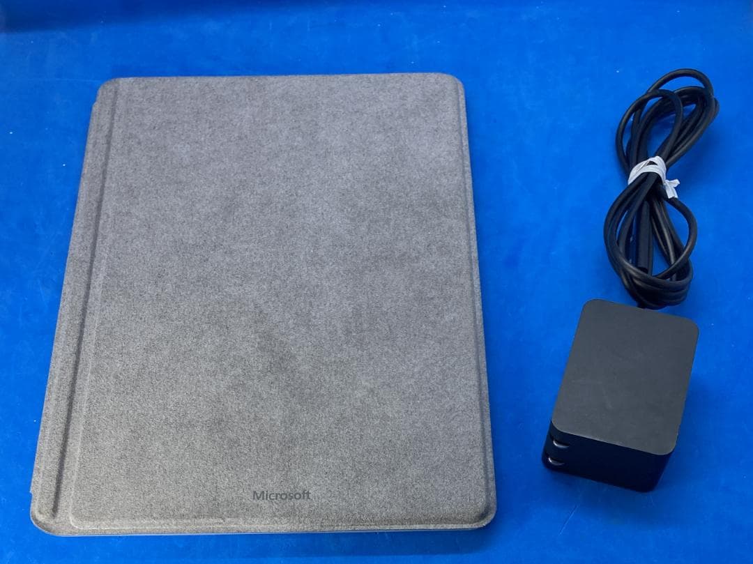 Microsoft Surface Go3 LTE　Core i3　128GB