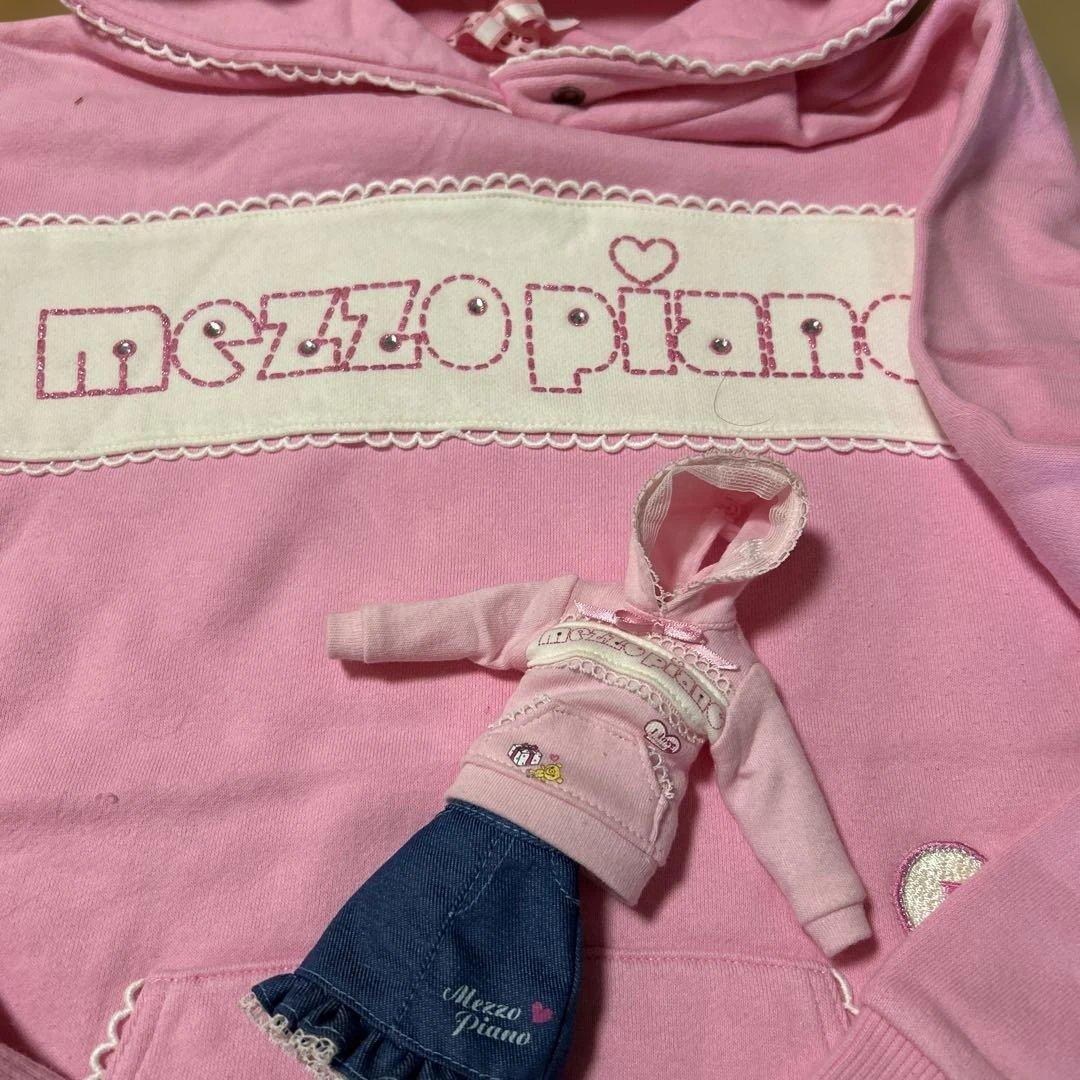 激レア、メゾピアノ　コロンちゃんのフード付きトレーナーリカちゃんとお揃い