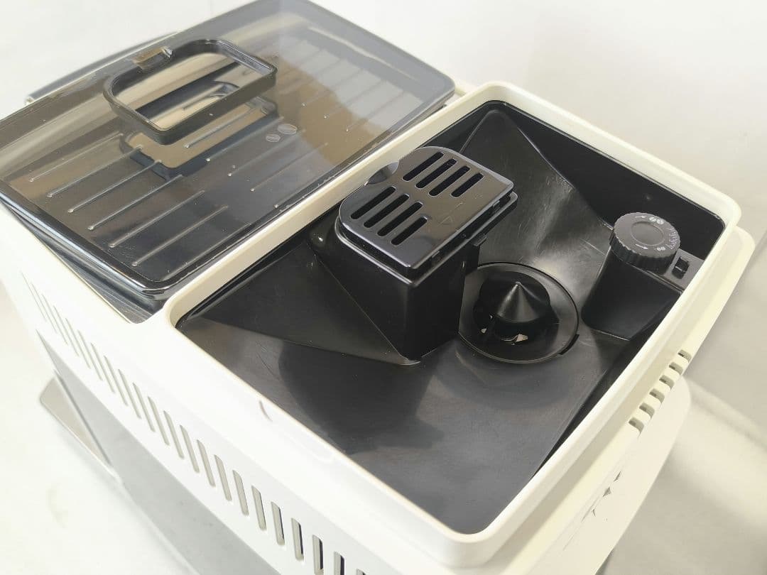 デロンギマグニフィカS コンパクト全自動コーヒーマシン ECAM23120