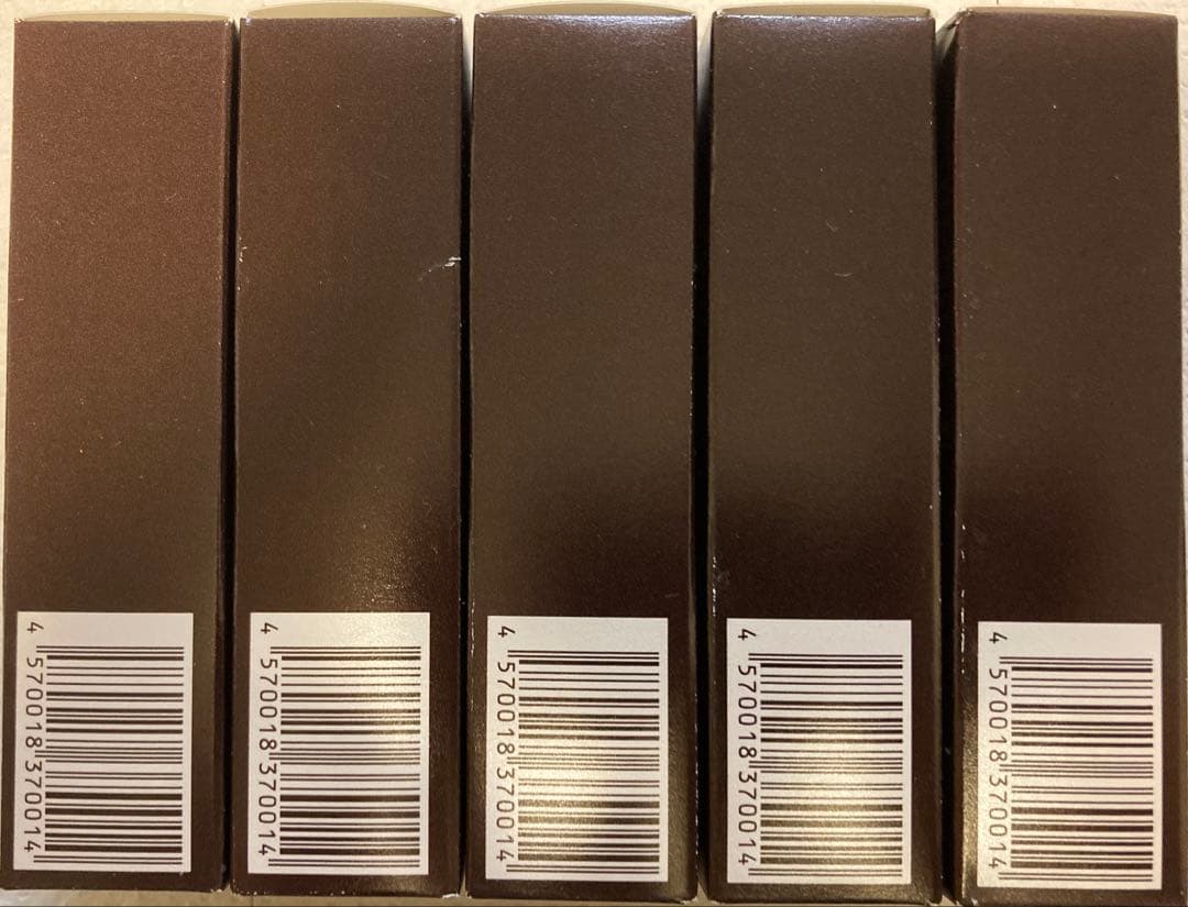 ピ*カ様 ラントゥルース導入美容液5本セット 各20ml