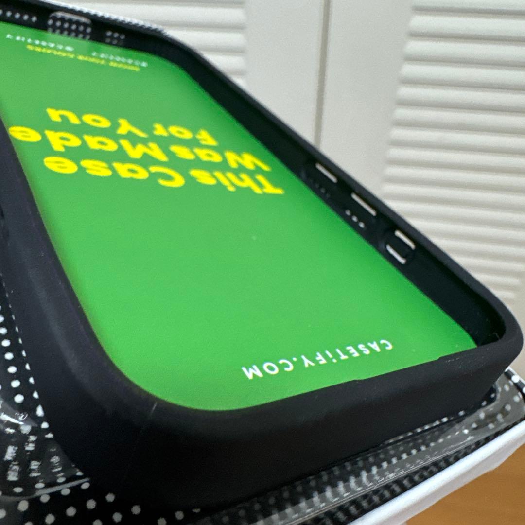 iPhone15Pro CASETIFY × TXTケース