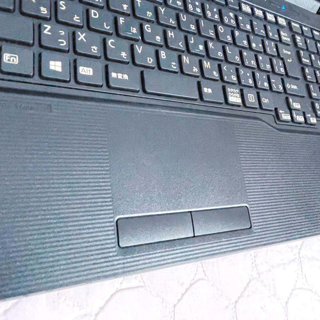 【高級機・美品】2019年製 第8世代i7 フルHD DVD/CD WEBカメラ