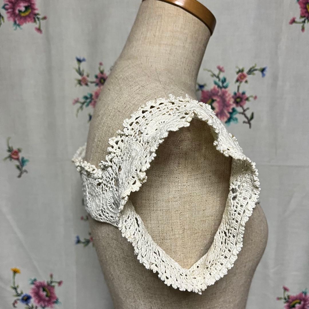 ヨーロピアン　ヴィンテージ　クロシェ　プラストロン(胸もと飾り) 手芸サンプル