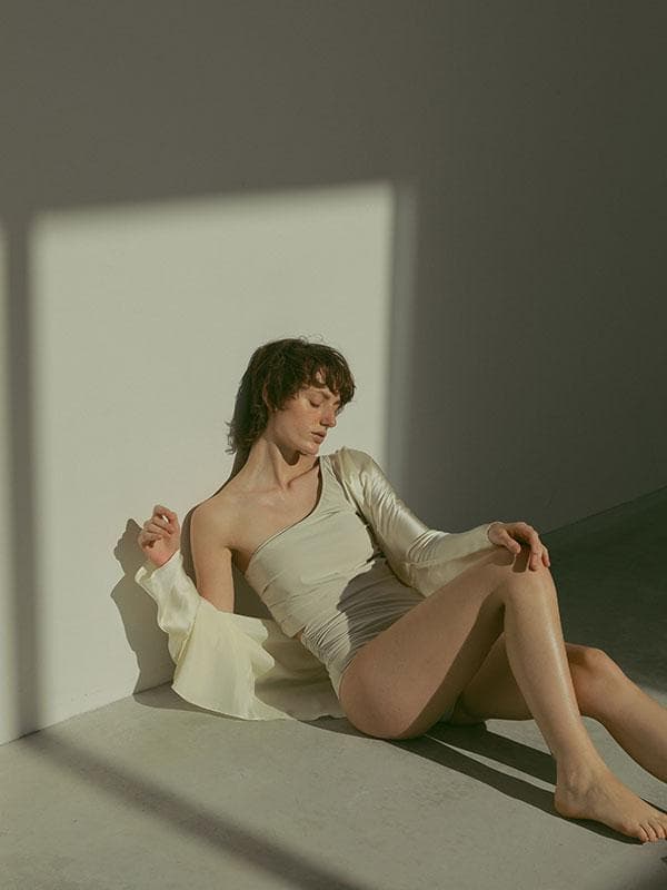 新品 ETRE TOKYO サイドタックワンショルダースイムウェア size S