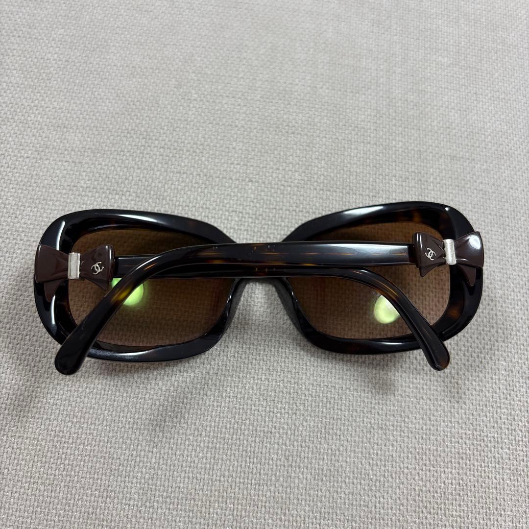 CHANELブラウン オーバーサイズ サングラス