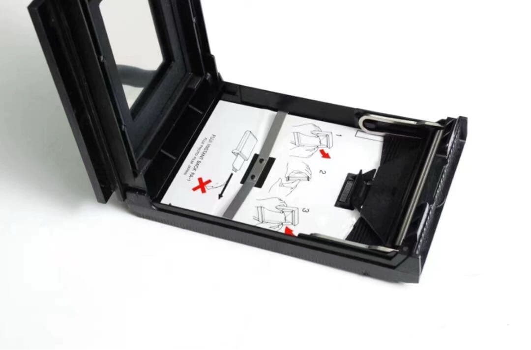 EBONY23s/GP69 ポラロイドバック