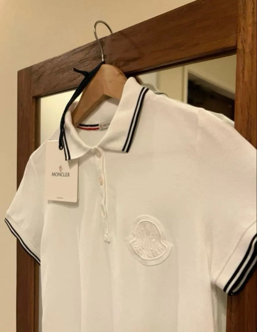 モンクレール ロゴポロシャツ Ｓサイズ